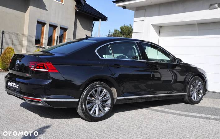 Volkswagen Passat 2.0 TSI 4Mot Elegance DSG - 8