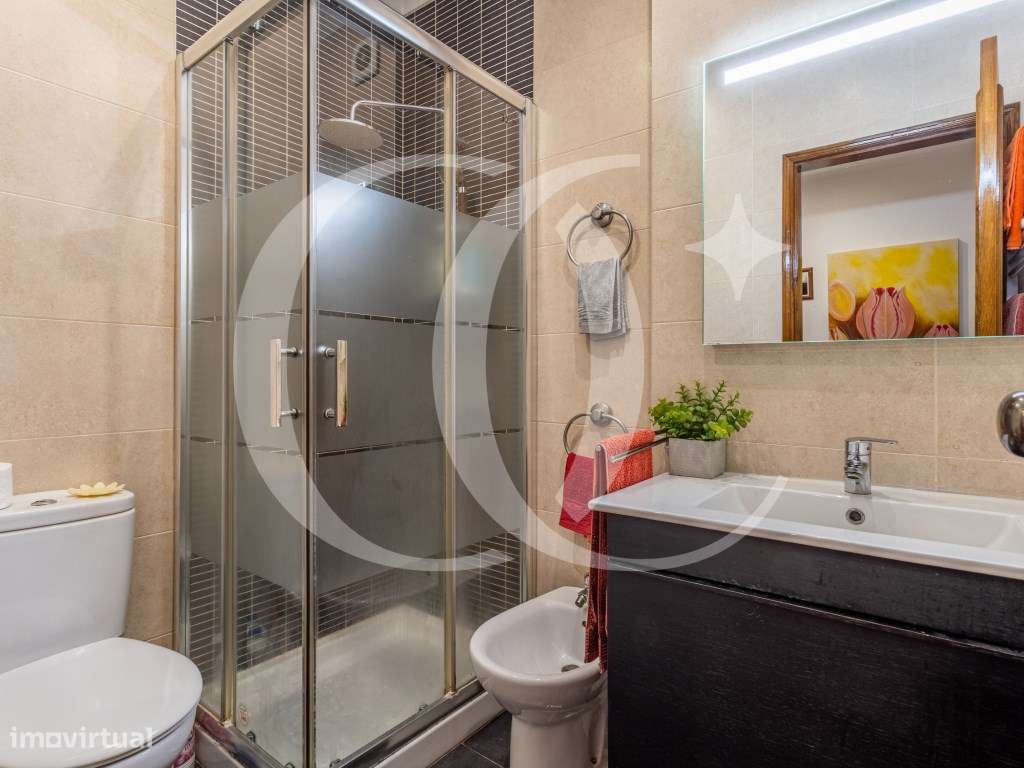 Apartamento T2 em Sacavém-11