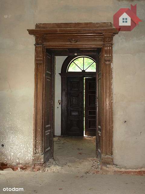 Dwór w Lubiatowie – historyczna rezydencja-12