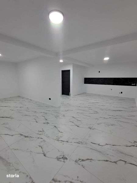 Vand Vila in Navodari P+1E - Imagine principală: 4/8