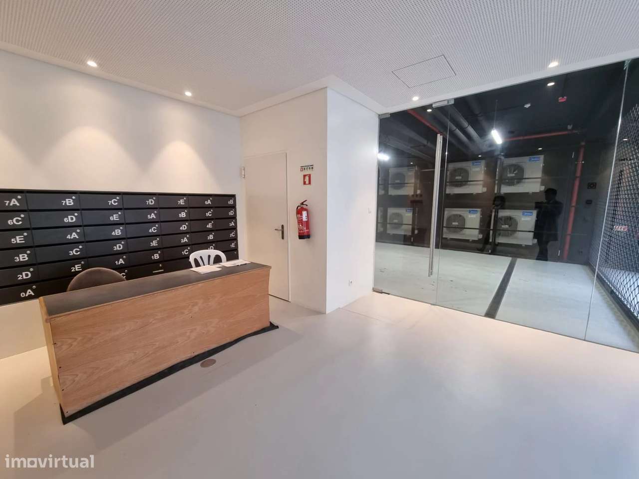 Apartamento de Luxo T0 no Citi Flat com varanda - Grande imagem: 2/16