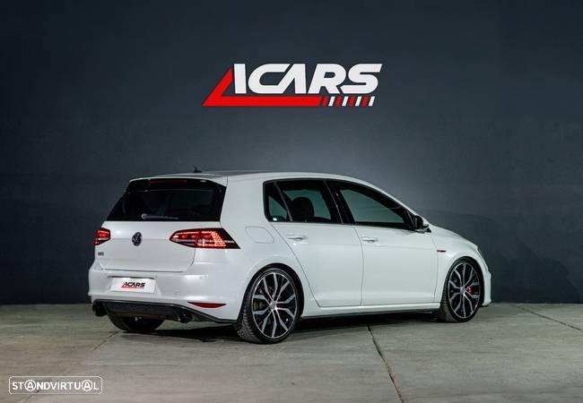 VW Golf 2.0 TSi GTi DSG Performance - 3