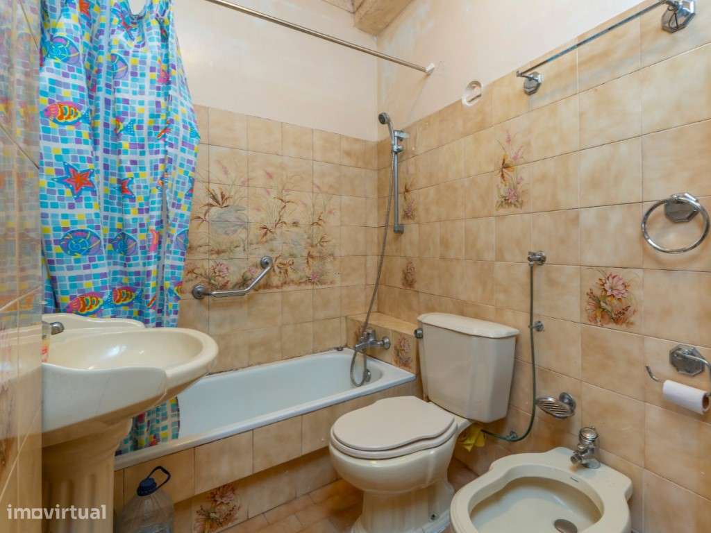 T2 com elevador na Graça-7