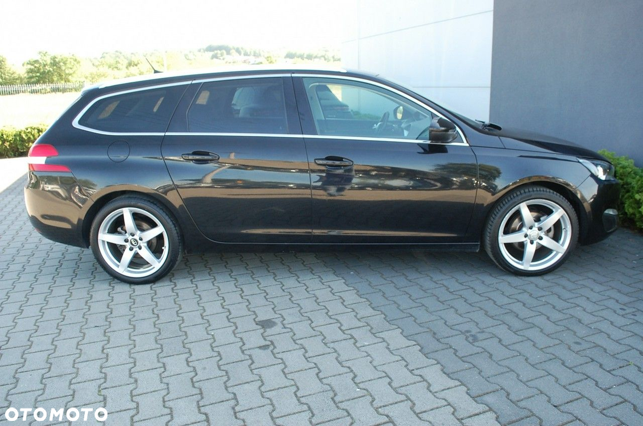 Peugeot 308 - 19