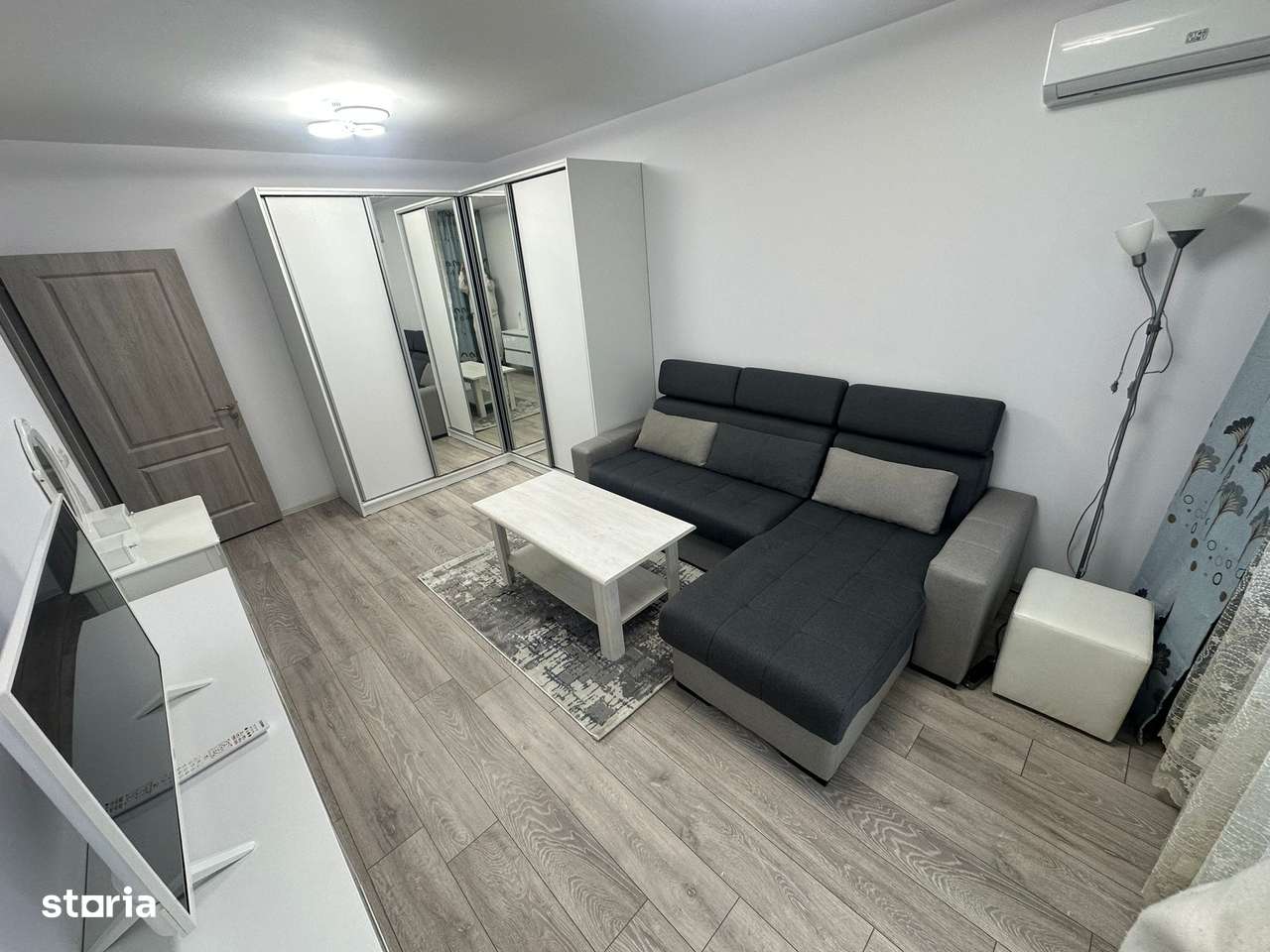 GARSONIERA STEJARULUI, BUCATARIE INCHISA, BLOC NOU, LOC PARCARE - Imagine principală: 2/6