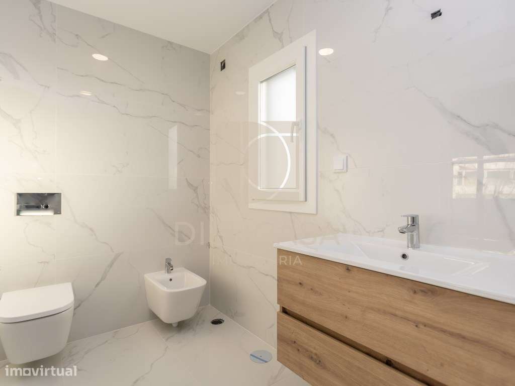 R192_ Moradia T3 + anexo (27m2)-18