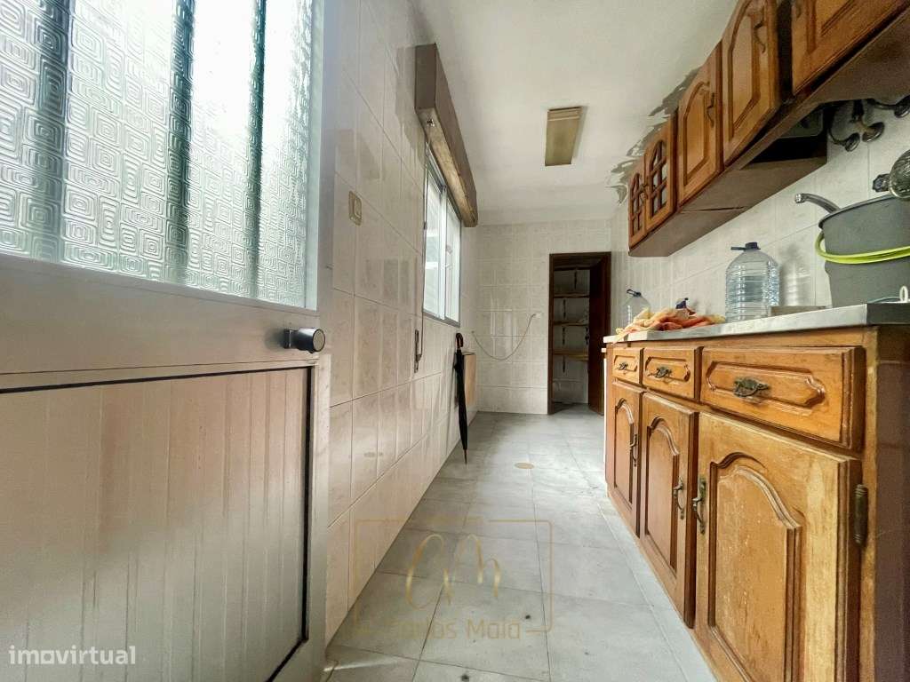 Moradia térrea T2 com logradouro e terraço a 170 metros do mar-7