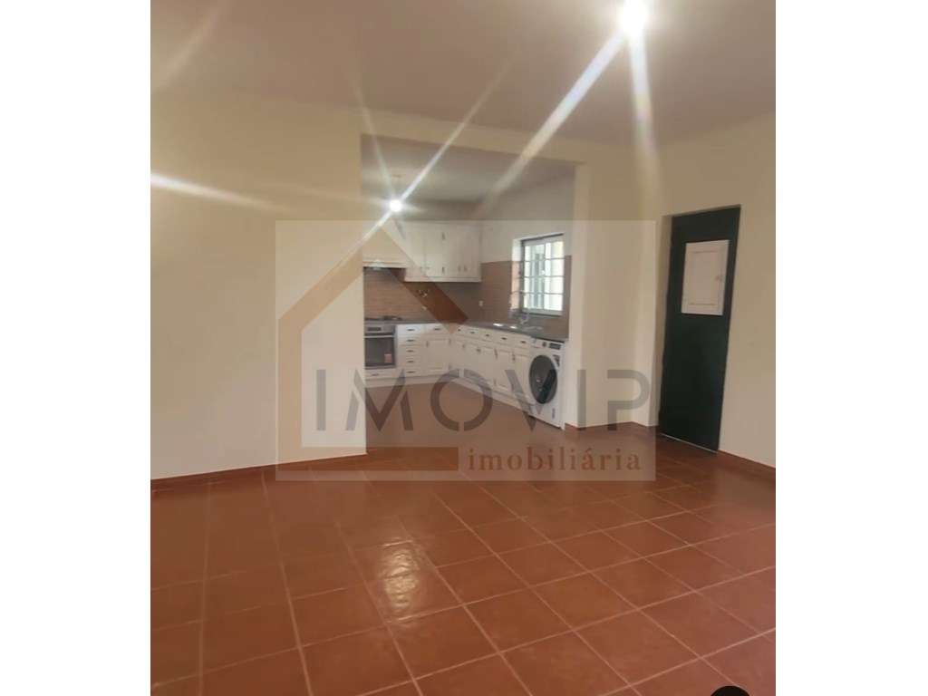 Moradia Terrea em Glória do Ribatejo-9