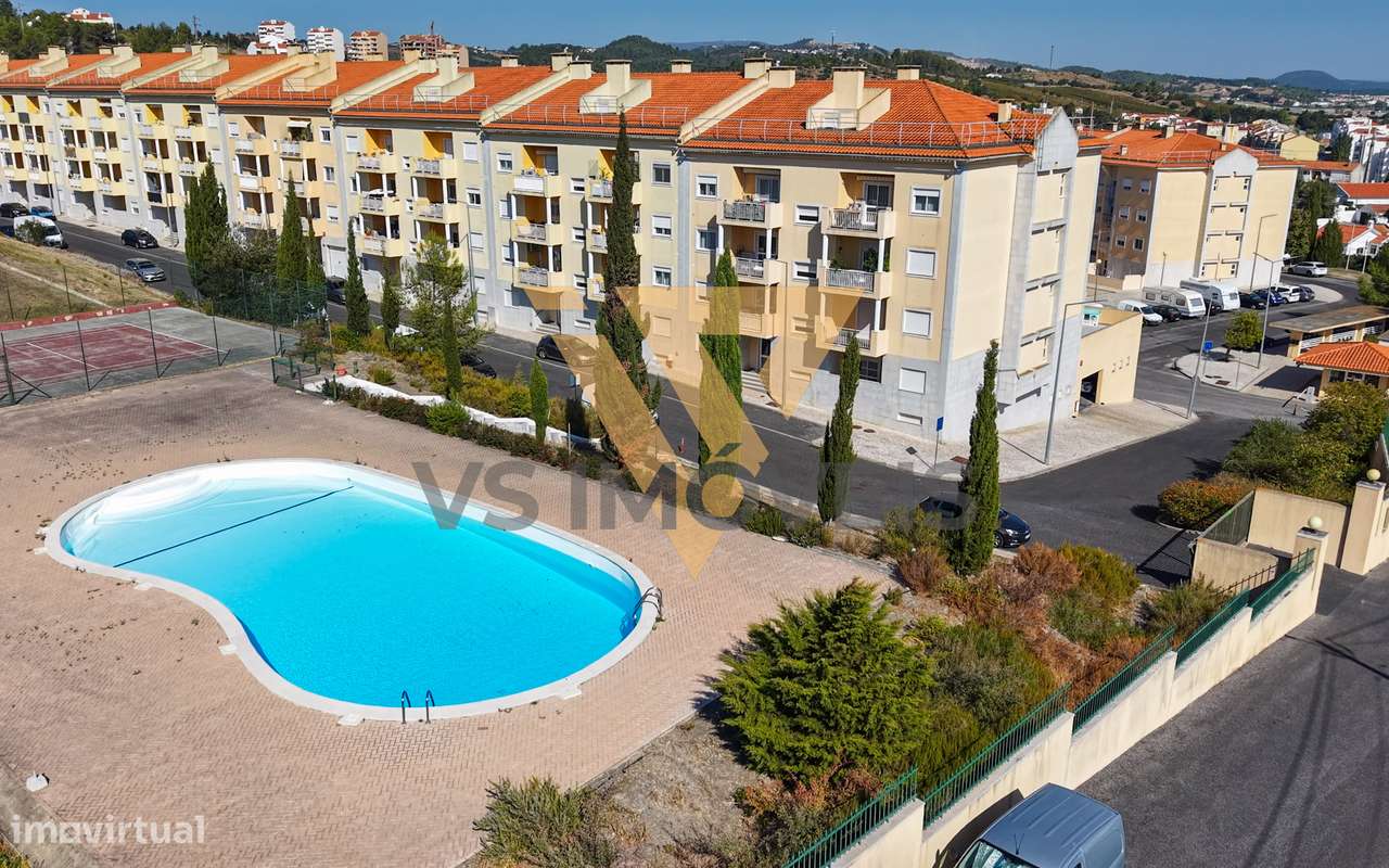 Apartamento T3 no condomínio Horta Dos Vimes em Alenquer-51