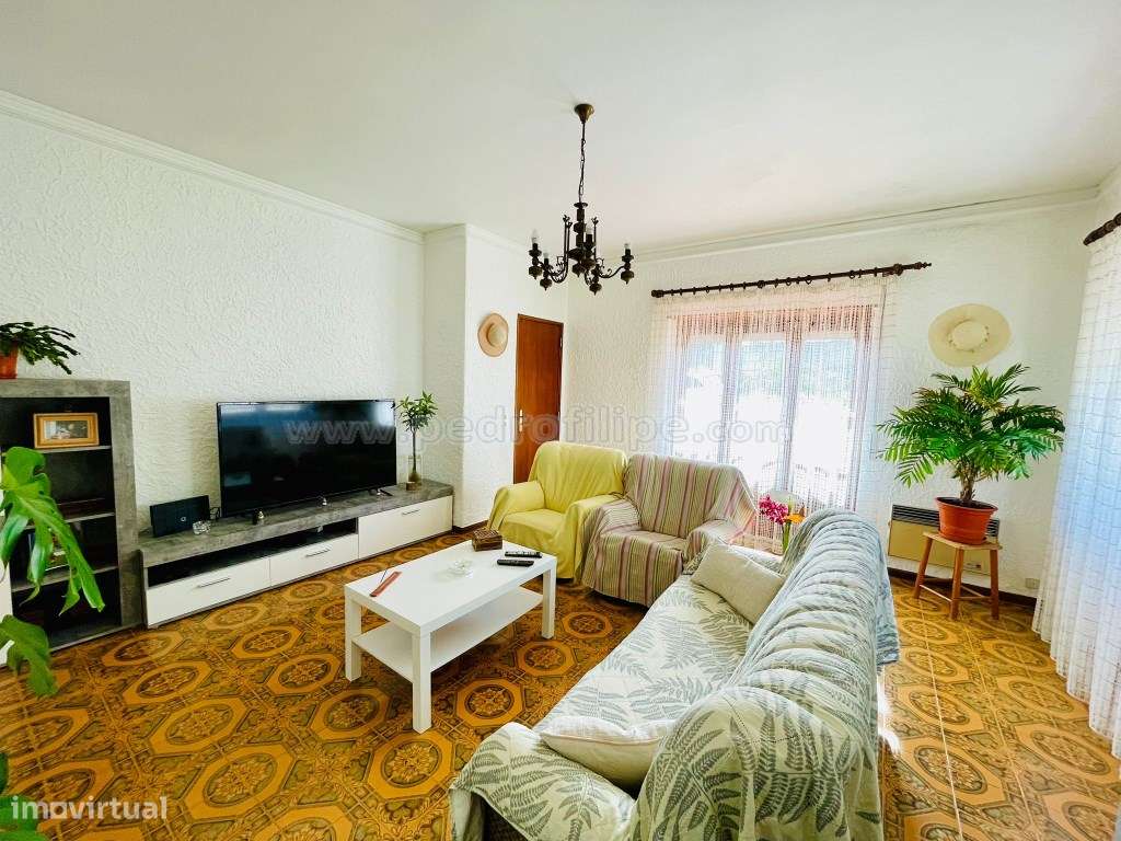 Carismática moradia térrea v3-5