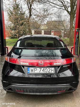 Honda Civic 1.8 Executive - 2