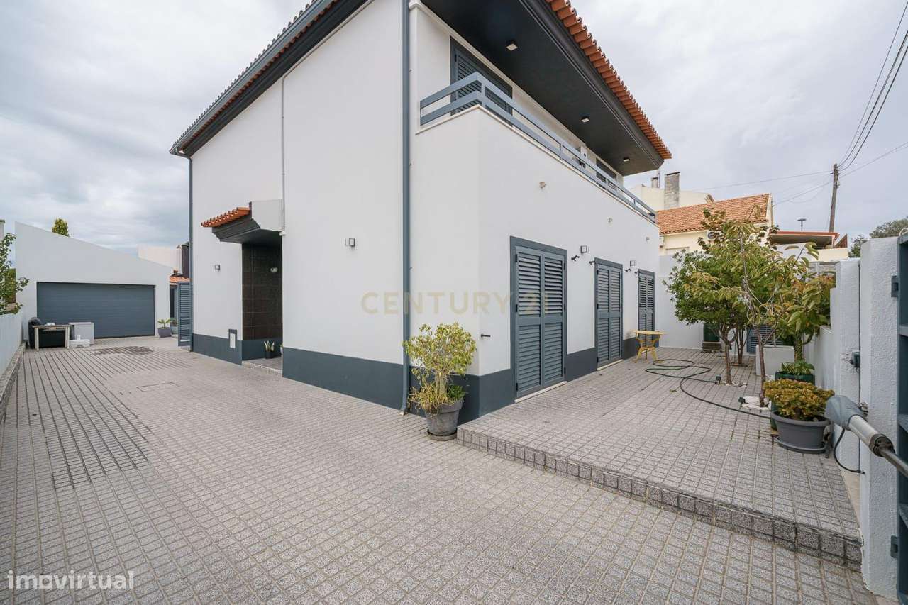 Casa Moderna em Setúbal com Vista para o Sado-3