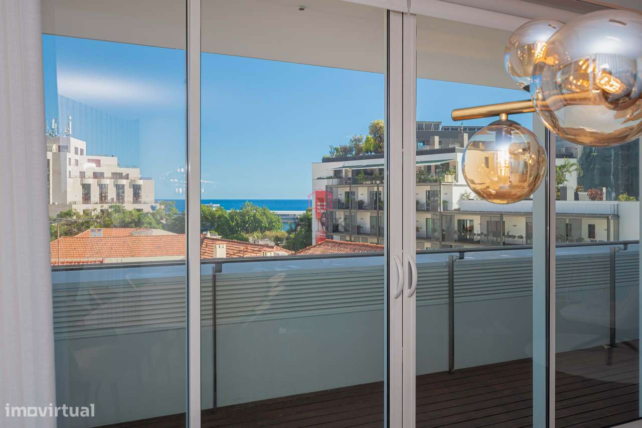 Apartamento Mobilado -  T4 no Plaza Madeira - Funchal-6
