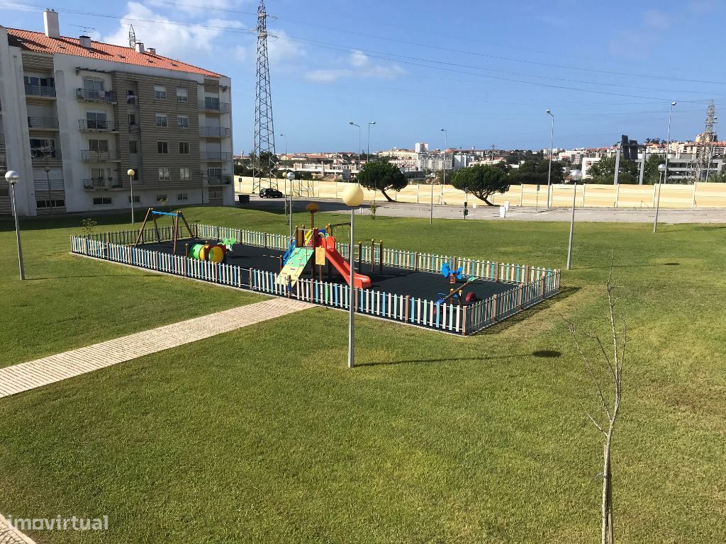 Terreno p/ Construção em Altura em Loteamento c/ Infraestrutura/Qui...