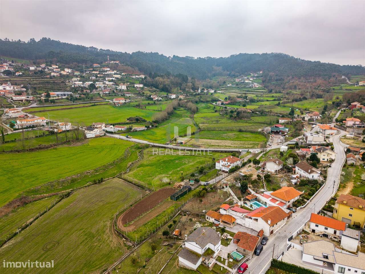 Moradia Isolada T5 Venda em Escudeiros e Penso (Santo Estêvão e São Vi-5