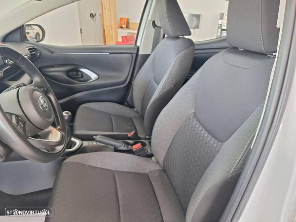 Toyota Yaris 1.0 VVT-i Comfort Plus - 10