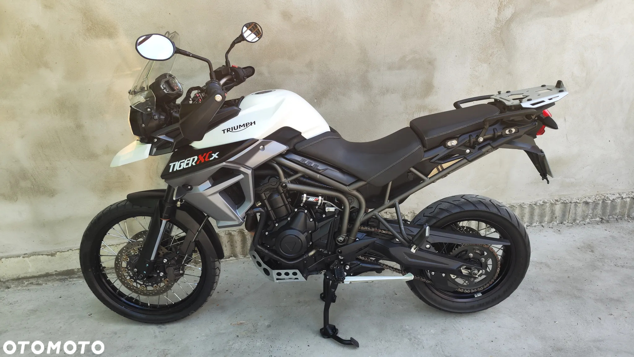 Triumph Tiger - 2