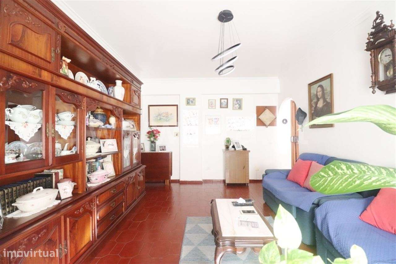 Apartamento t2; Laranjeiro - Grande imagem: 4/16