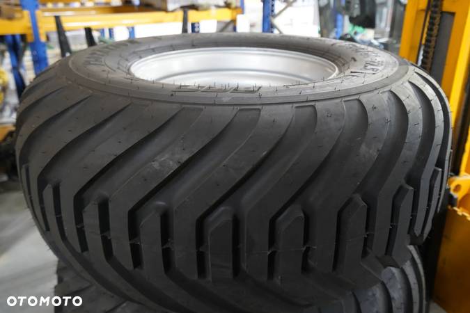 Opona BKT 500/60 R22,5 FLOTATION V LINE 16PR - 2