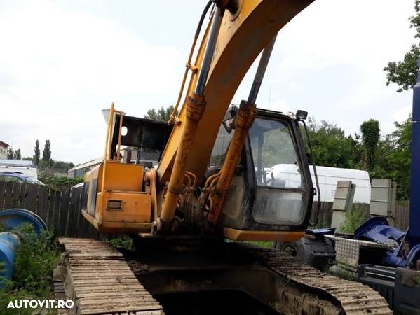 Dezmembram Excavator JCB 240 - 6