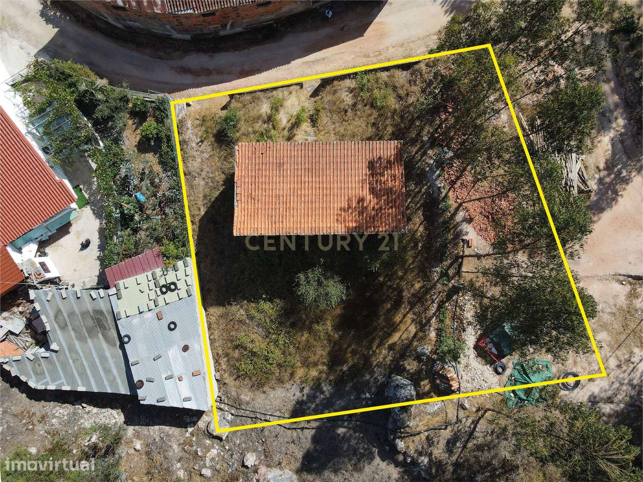 Moradia T3 para reconstruir Miranda do Corvo - Grande imagem: 2/3