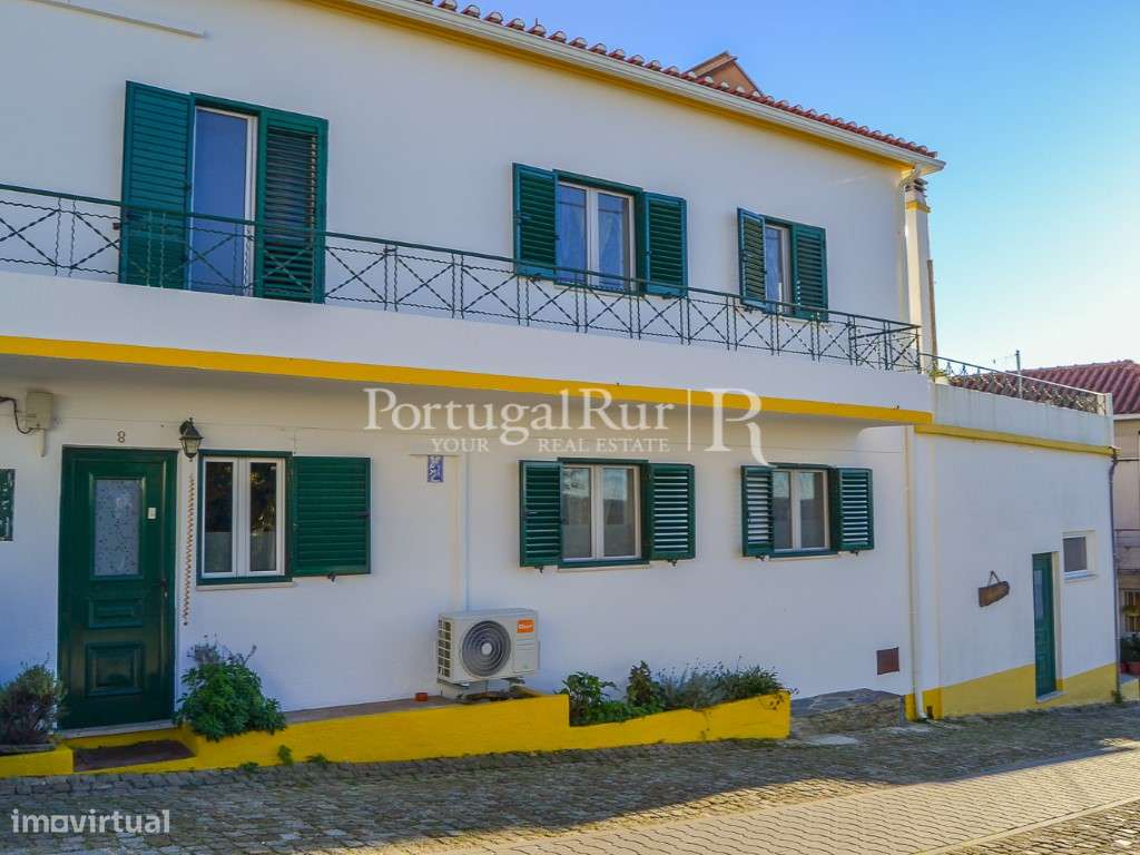 Moradia T5 - Quintal e Alojamento Local - Grande imagem: 4/25