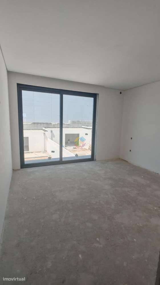 Moradia Geminada T3 Santa Maria de Lamas-23