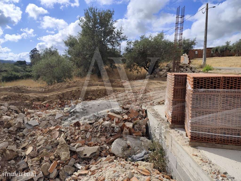 MORADIA V3 em construção - 707m² | VILA CÃ - POMBAL-19