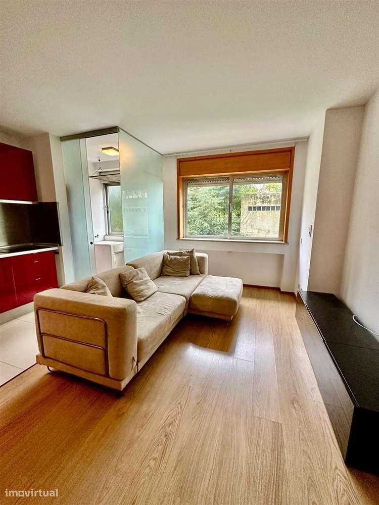 T1 no Aviz mobilado p/ arrendar c/ lugar de garagem - Grande imagem: 3/14