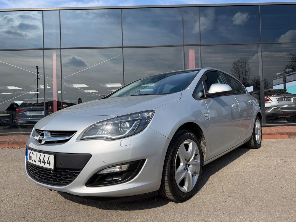 Opel Astra J 1.4 Turbo Active 2014