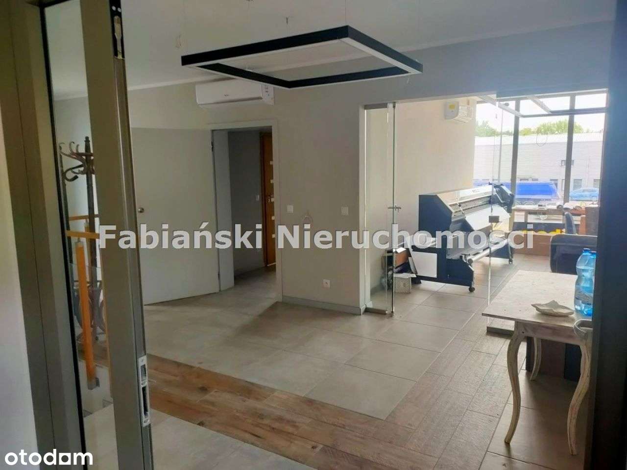 Biuro - Obiekt komercyjny-13