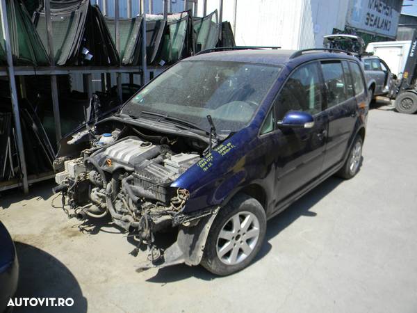 Dezmembrari  VW TOURAN (1T)  2003  > 2010 1.9 TDI Motorina - 1