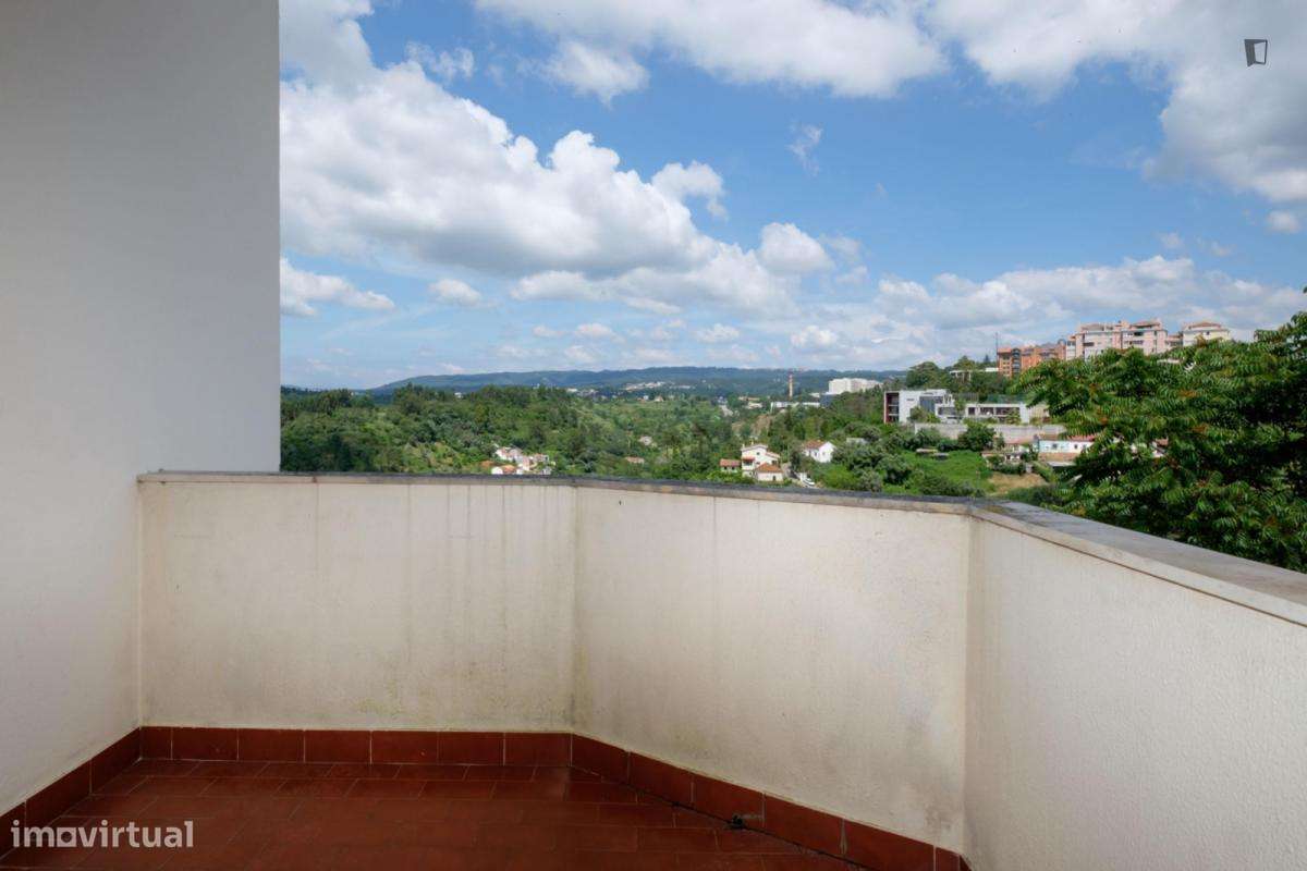 Quarto - localizado em Conchada Coimbra - Grande imagem: 5/10