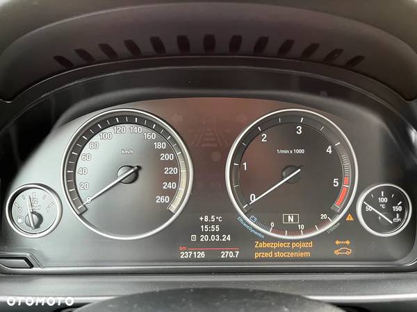 BMW Seria 5 520d Touring - 21