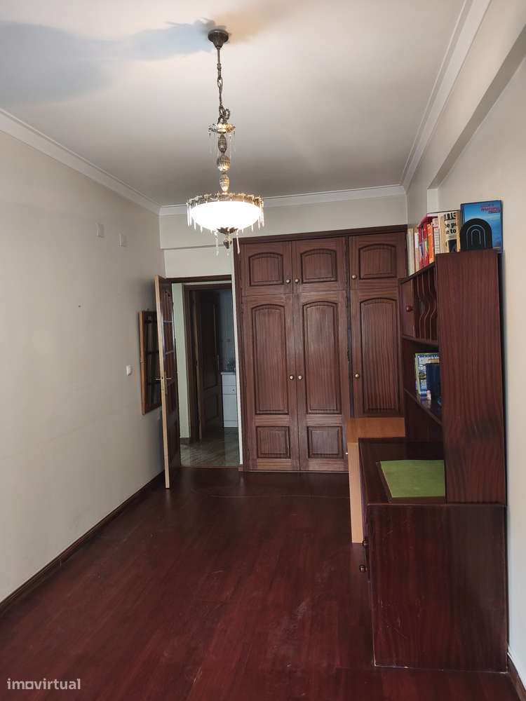 T3 Lisboa – Av. Almirante Reis, Bem Conservado, junto ao Metro Arroios-8