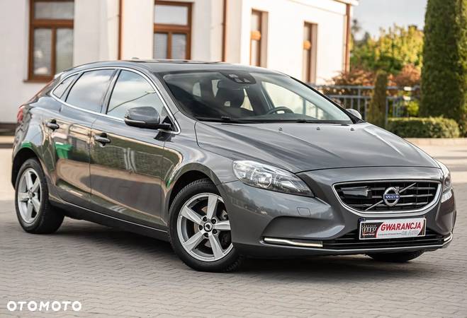 Volvo V40 - 1