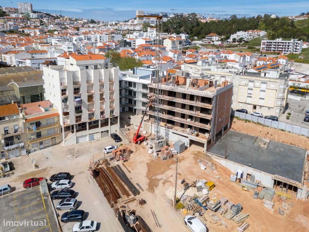 Apartamento T3 junto ao mercado- 200 mts da praia-30