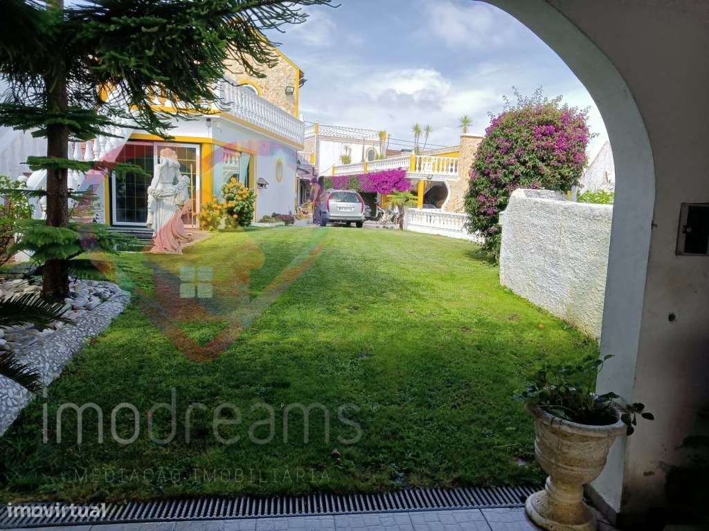 Moradia T6 com piscina + apartamento T1 em Esgueira, Aveiro-21