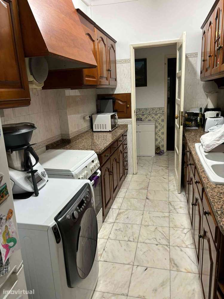 Apartamento T3 a 800m do Metro Amadora Este - Grande imagem: 5/10