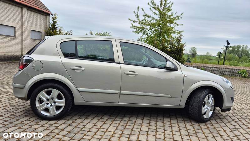 Opel Astra - 5