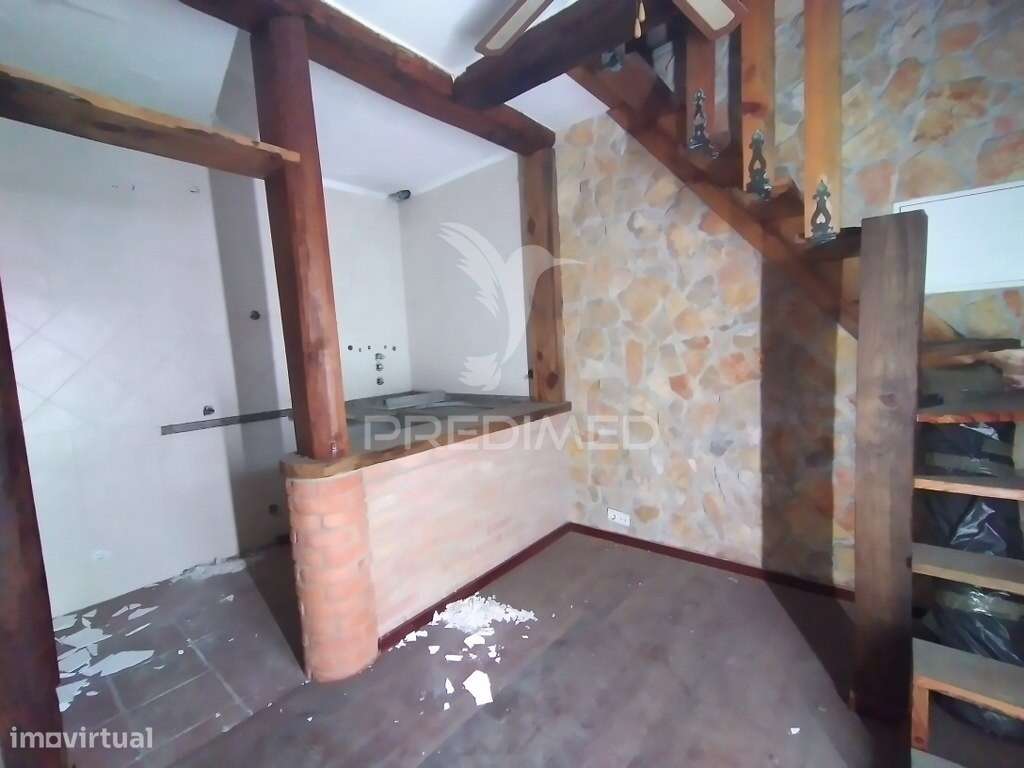 Vende se Moradia  Torre da Marinha  185000€ - Grande imagem: 3/13