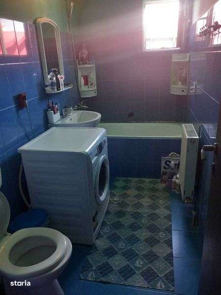 Vand apartament ,zona ostroveni Valcea - Imagine principală: 5/8