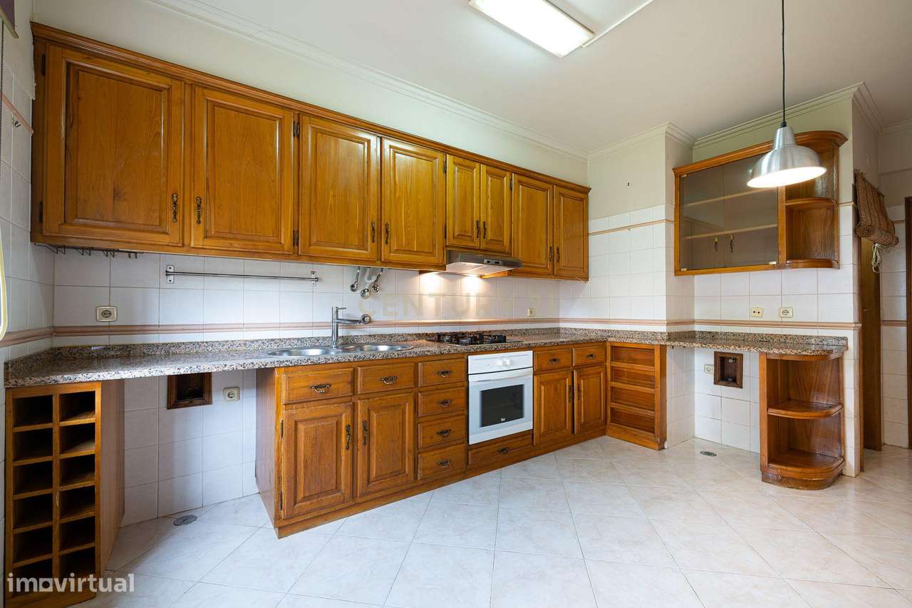 Apartamento T2 em Seixal - Oportunidade Única! - Grande imagem: 3/29