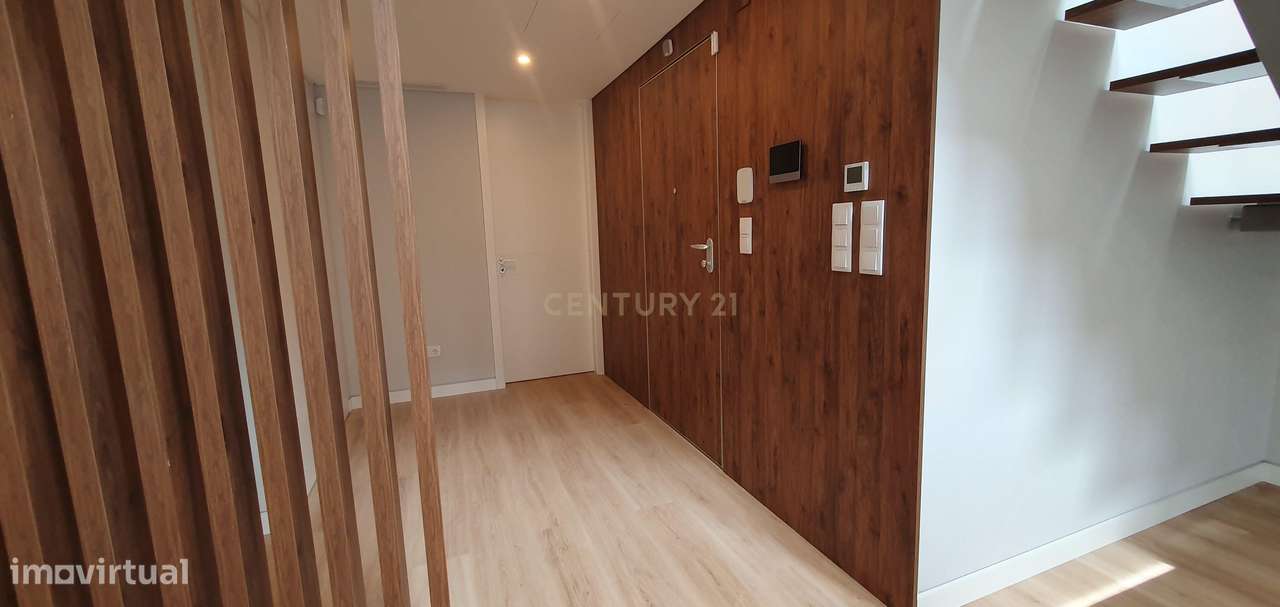 Magnifico Apartamento Novo T3 + 1 Duplex em Carcavelos - Grande imagem: 4/33