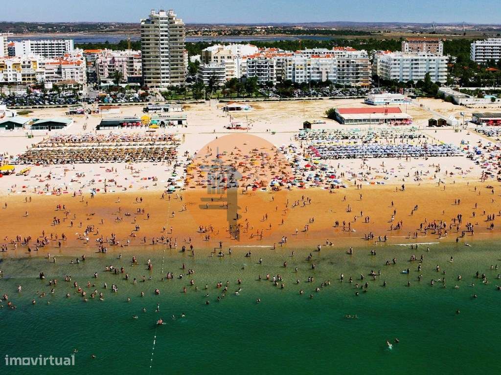 T2 a estrear a 20 metros da praia - Grande imagem: 5/16