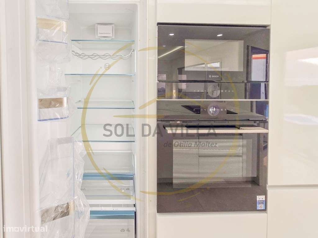 Moradia T4 Isolada com piscina - Valadares, Corroios - 750.000€-29