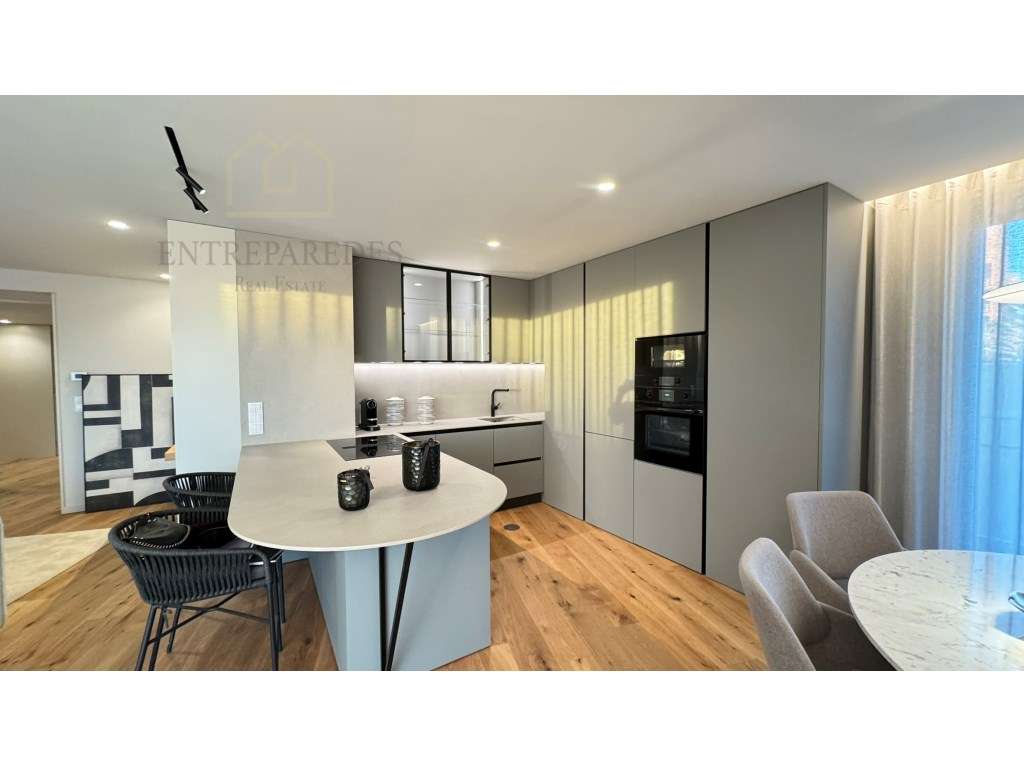 T3 NOVOS para comprar | Varandas amplas | A 300 m da praia | Garage... - Grande imagem: 4/41