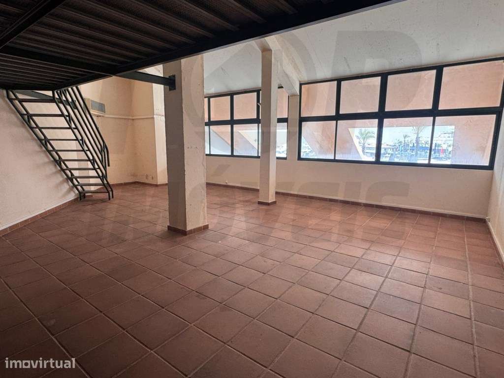 Loja -Vilamoura - 450.000€ - Grande imagem: 3/5