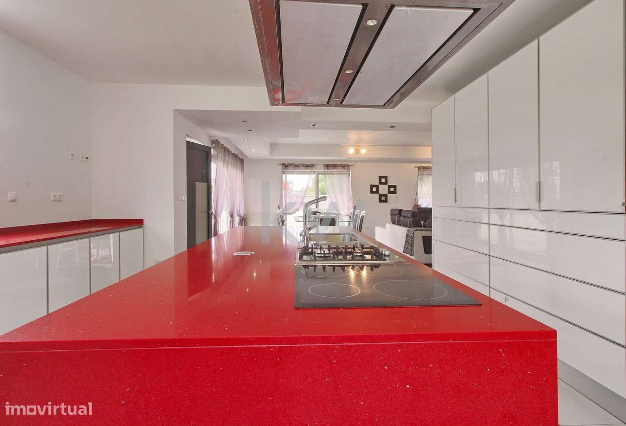 Moradia 3 quartos | anexos | jardim em Oliveirinha-16