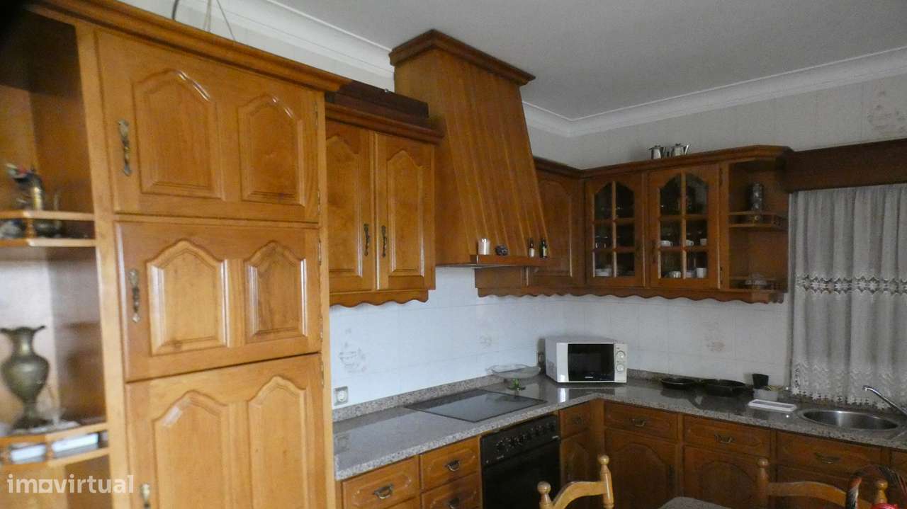 Moradia T5 S. Mamede Coronado-18